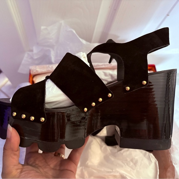 Tory Burch Black Platform Sandals - Picture 2 of 6